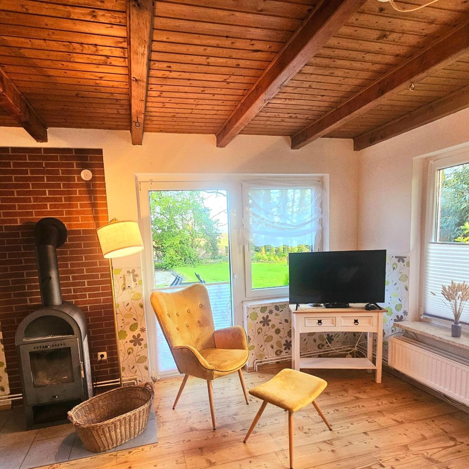 Wohlfuehlurlaub Auf Dem Reit- Und Ferienhof Goldberg Leezdorf Luaran gambar